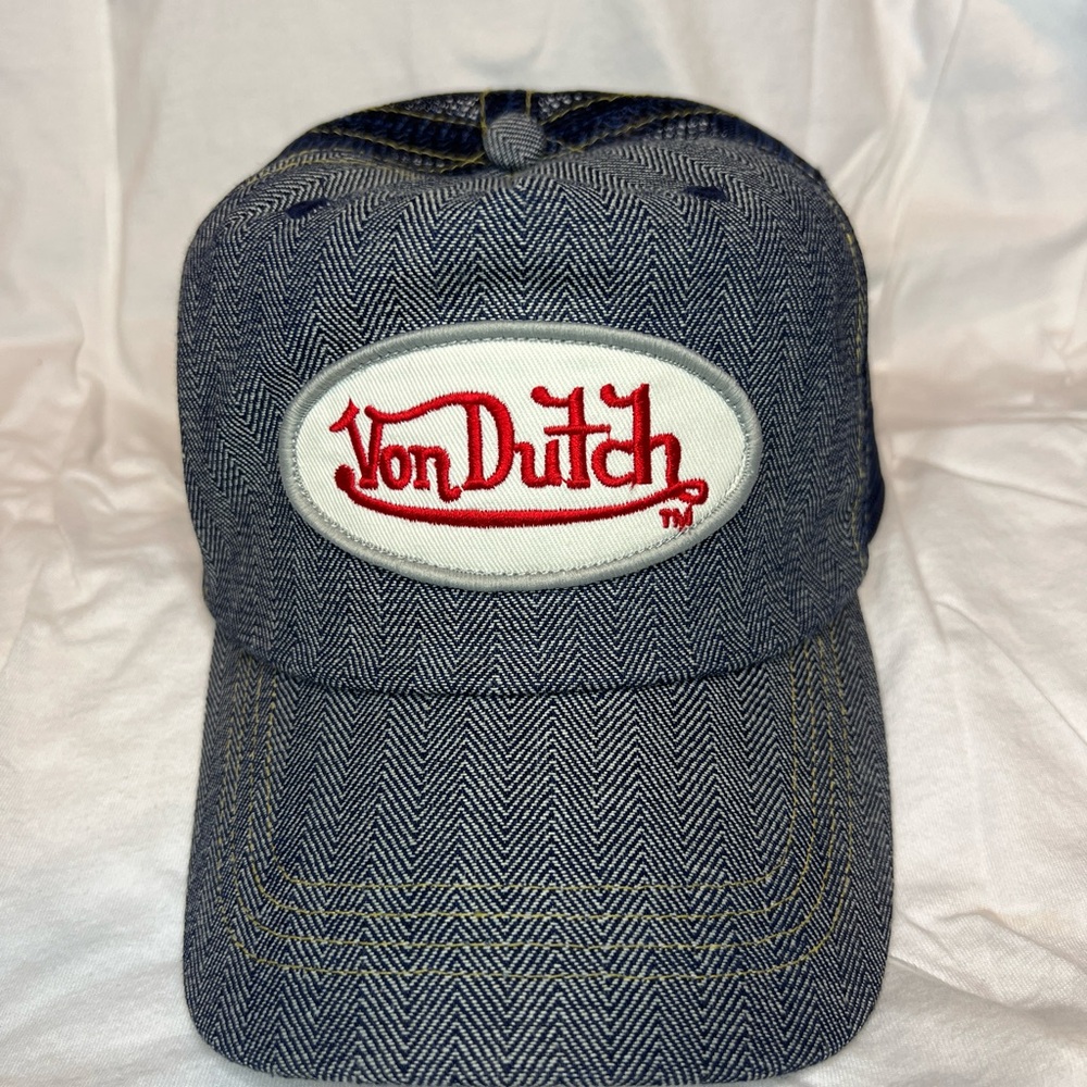 Authentic Brand Von Dutch Gray Denim Mesh
Trucker Hat Snapback One Size